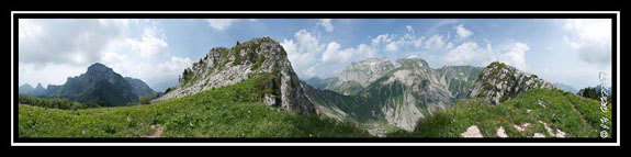 Au pied de la Pointe d\'Arvouin
