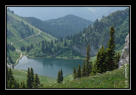 Le lac d\'Arvouin en revenant de la Pointe d\'Arvouin