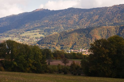 La Maladière : Orcier, au pied du Mont d'Hermone