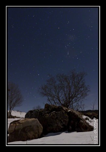 Dans la neige au clair de la Lune