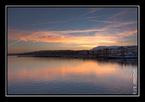 Genève et le lac Léman à l'aube